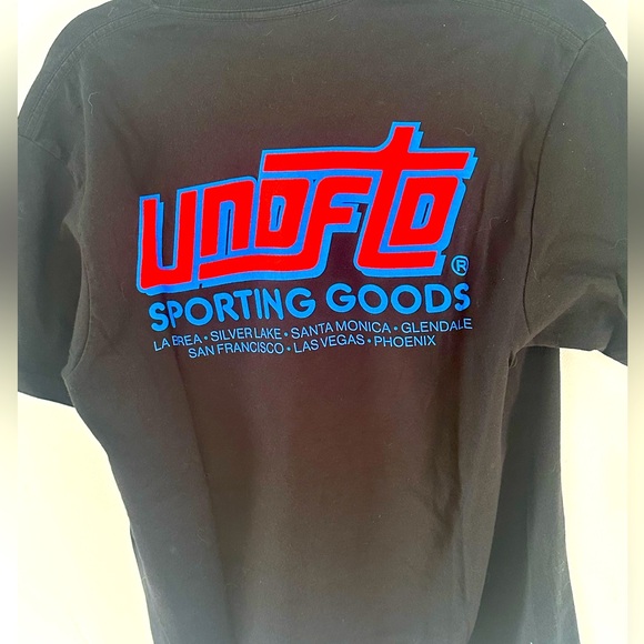 Undefeated Tee Shirt - Picture 3 of 3